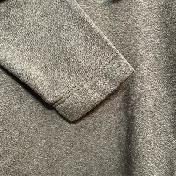 Van Heusen Sweatshirt Heather Brown Large NWT - Picture 4 of 7